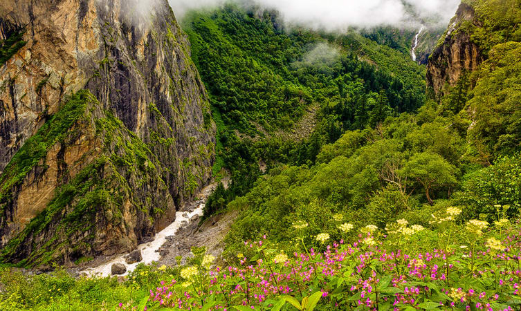 hotels on spiti route