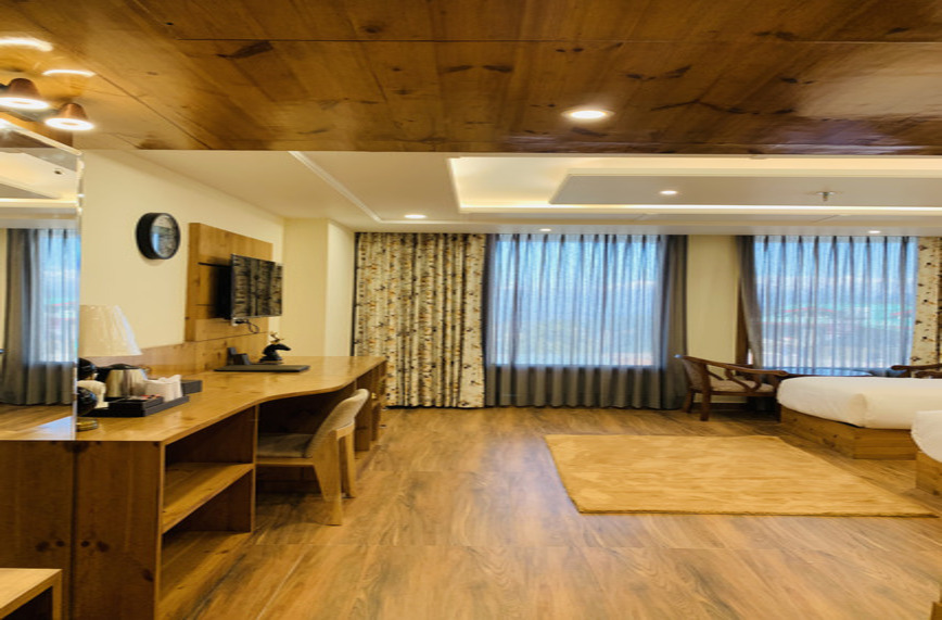 deluxe room in narkanda